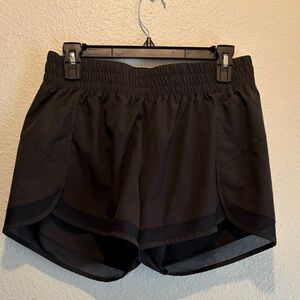GAIAM Women's Black Athletic Shorts